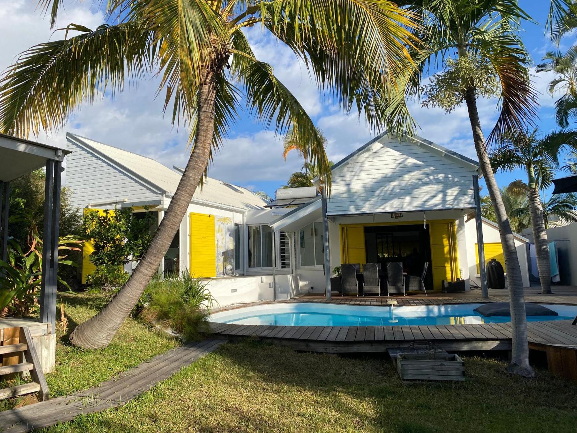 Villa Ylang Сен-Жиль-ле-Бен Екстер'єр фото