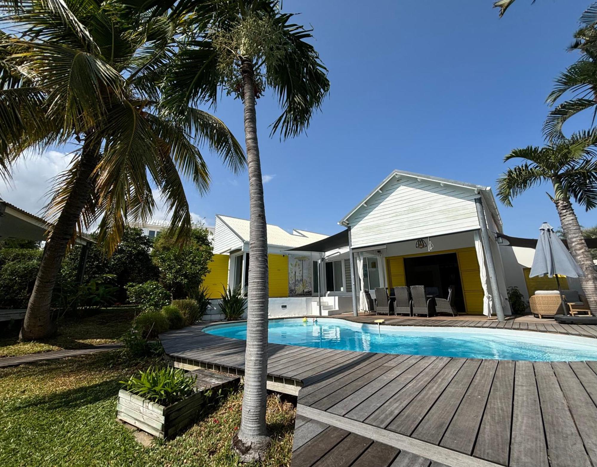 Villa Ylang Сен-Жиль-ле-Бен Екстер'єр фото