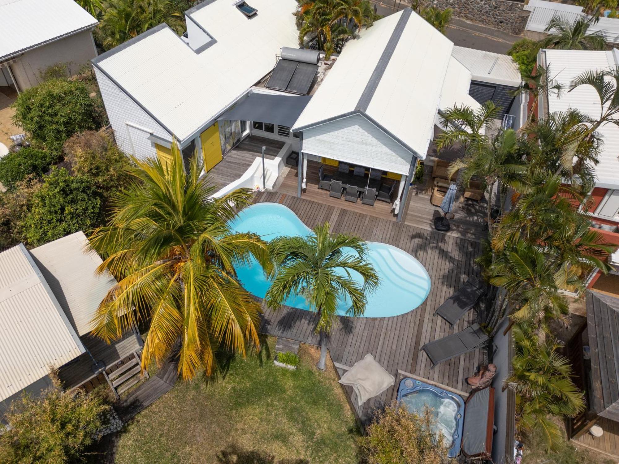 Villa Ylang Сен-Жиль-ле-Бен Екстер'єр фото