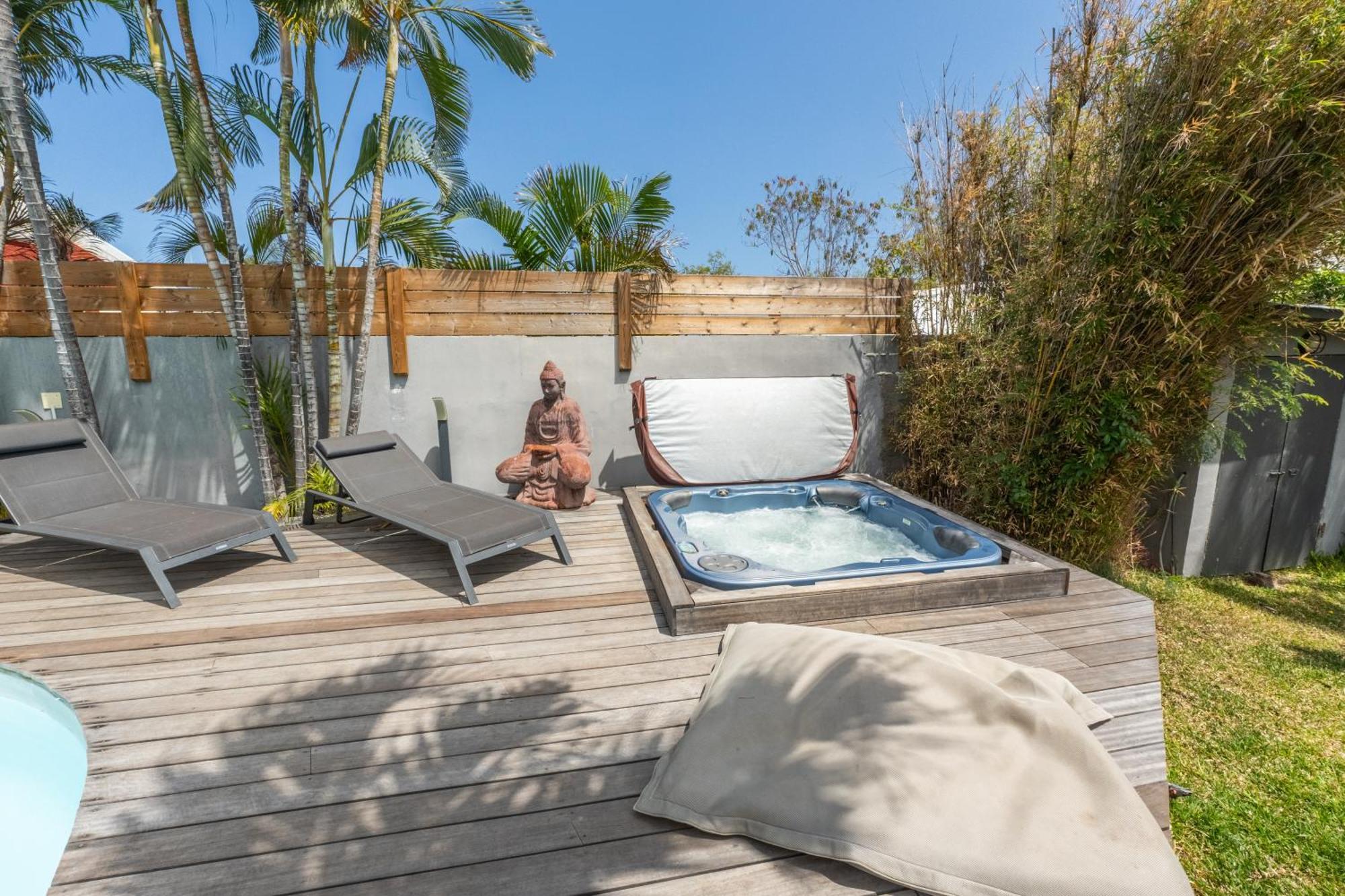 Villa Ylang Сен-Жиль-ле-Бен Екстер'єр фото